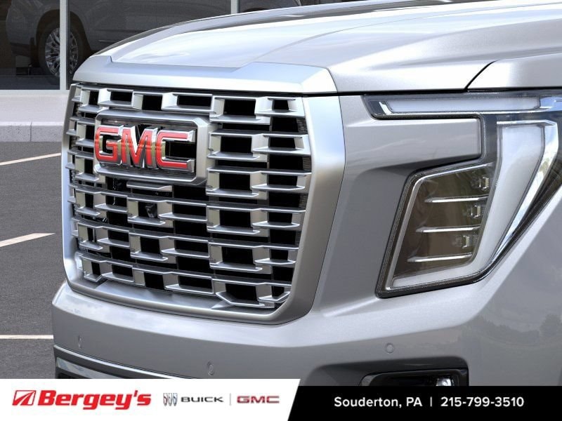 2026 GMC Yukon Denali - Photo 14