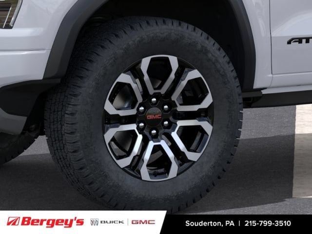2026 GMC Canyon AT4 - Photo 10
