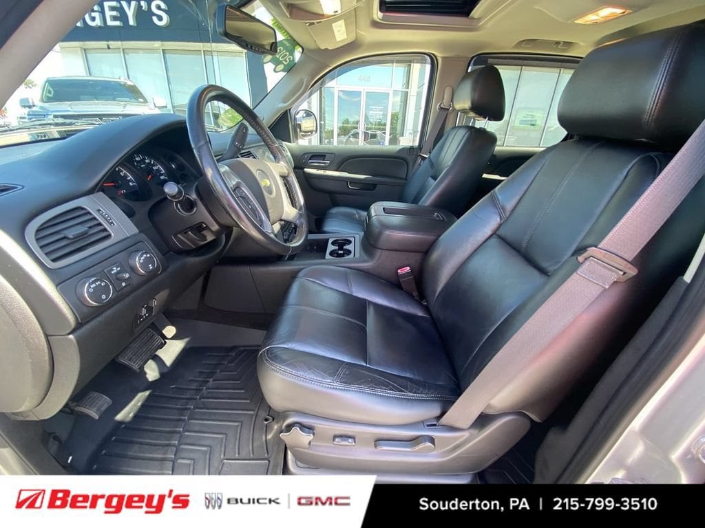 2013 Chevrolet Avalanche LT - Photo 23