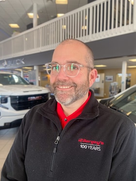 Staff member Tim Earles from ID_424fc2