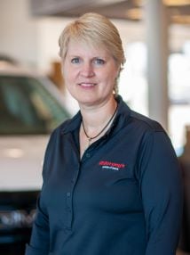 Staff member Kathy Becker from ID_2f15c6