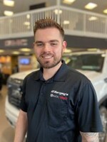 Staff member Jonathan Bowman from ID_2fe951