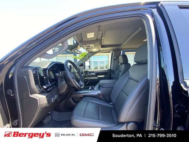 2025 Chevrolet Silverado 2500HD LTZ - Photo 22