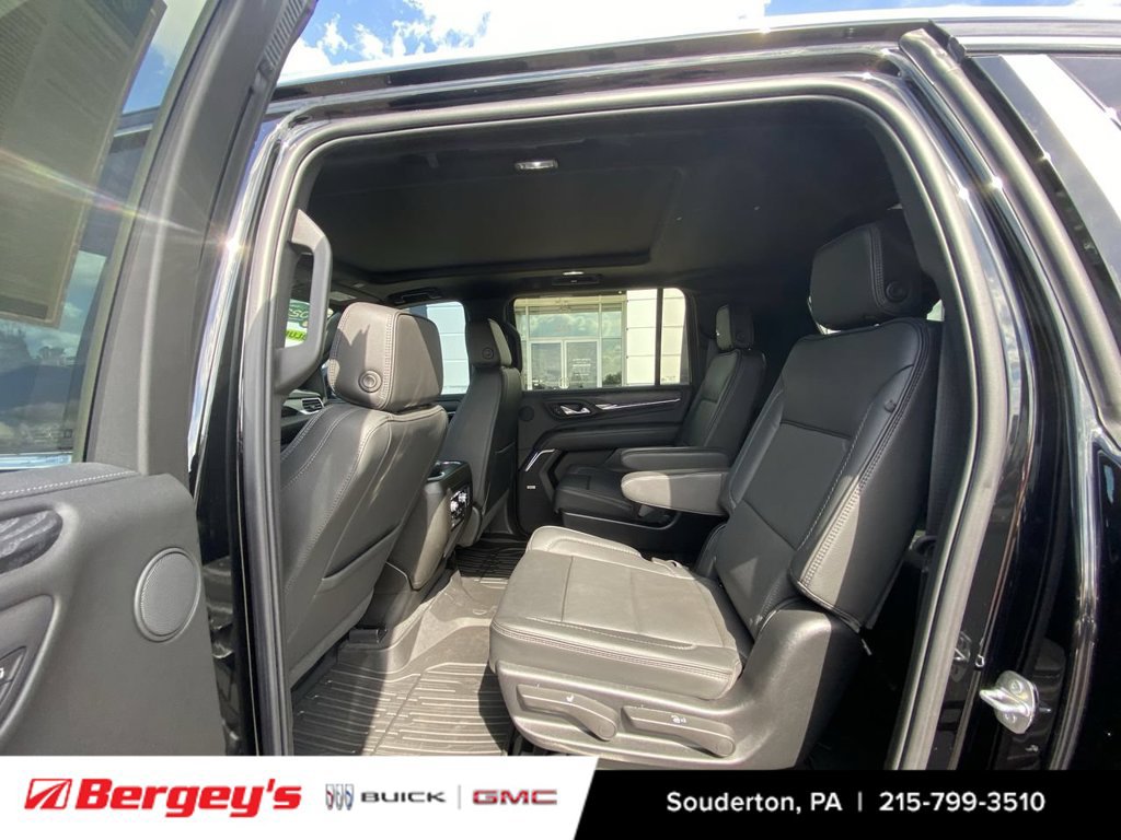 2023 GMC Yukon XL Denali - Photo 29