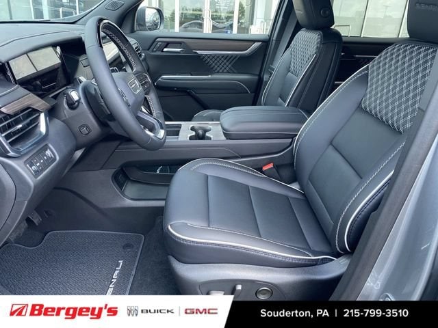 2026 GMC Acadia Denali - Photo 21