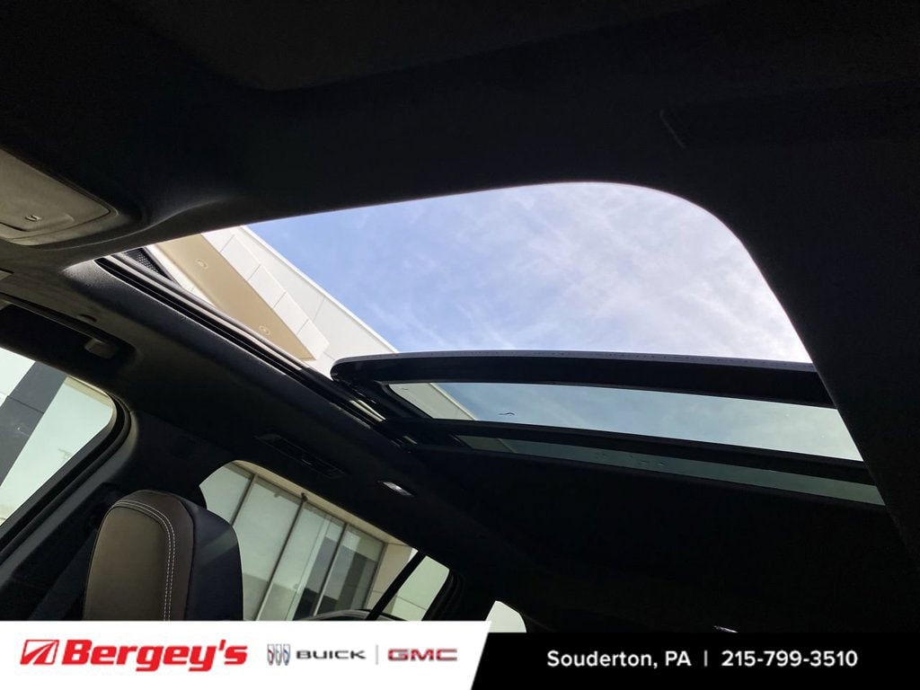 2027 GMC Acadia Denali Ultimate - Photo 20