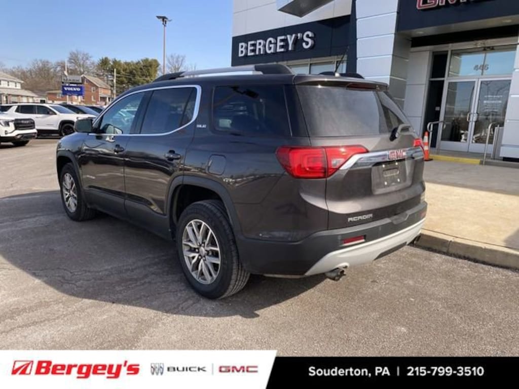 Used 2018 GMC Acadia SLE SUV