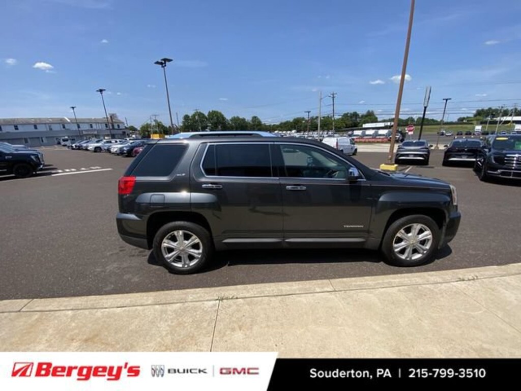 Used 2017 GMC Terrain SLT SUV