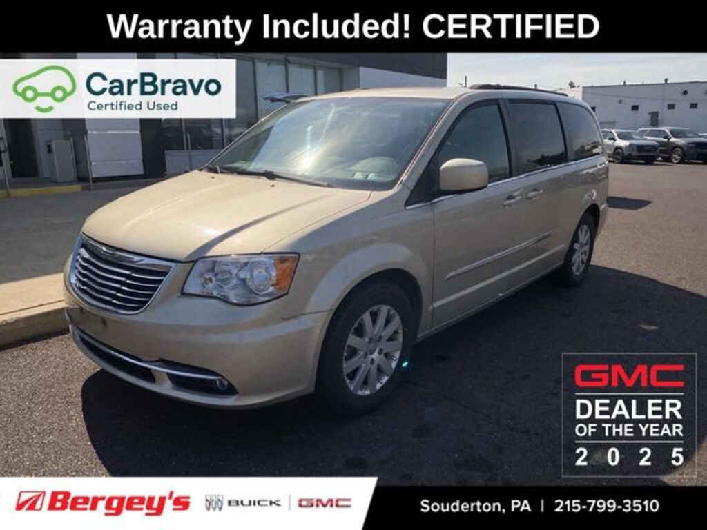 Used 2015 Chrysler Town & Country Touring