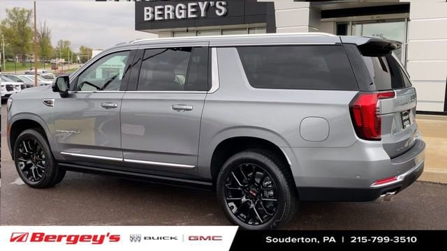 2026 GMC Yukon XL Denali - Photo 7