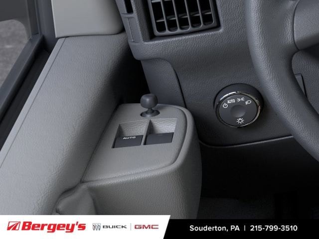 2026 GMC Savana Cargo Work Van - Photo 24