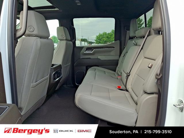 2026 GMC Sierra 1500 SLT - Photo 7