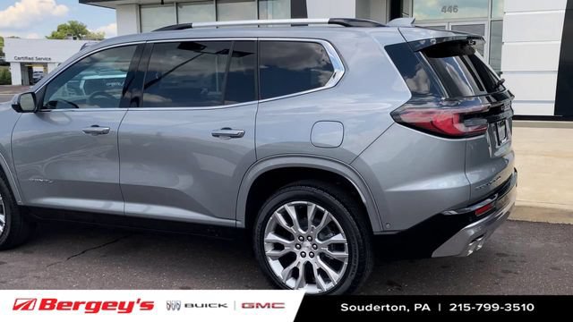 2026 GMC Acadia Denali - Photo 7