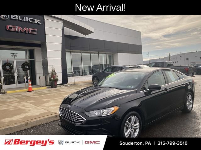 2018 Ford Fusion SE's photo