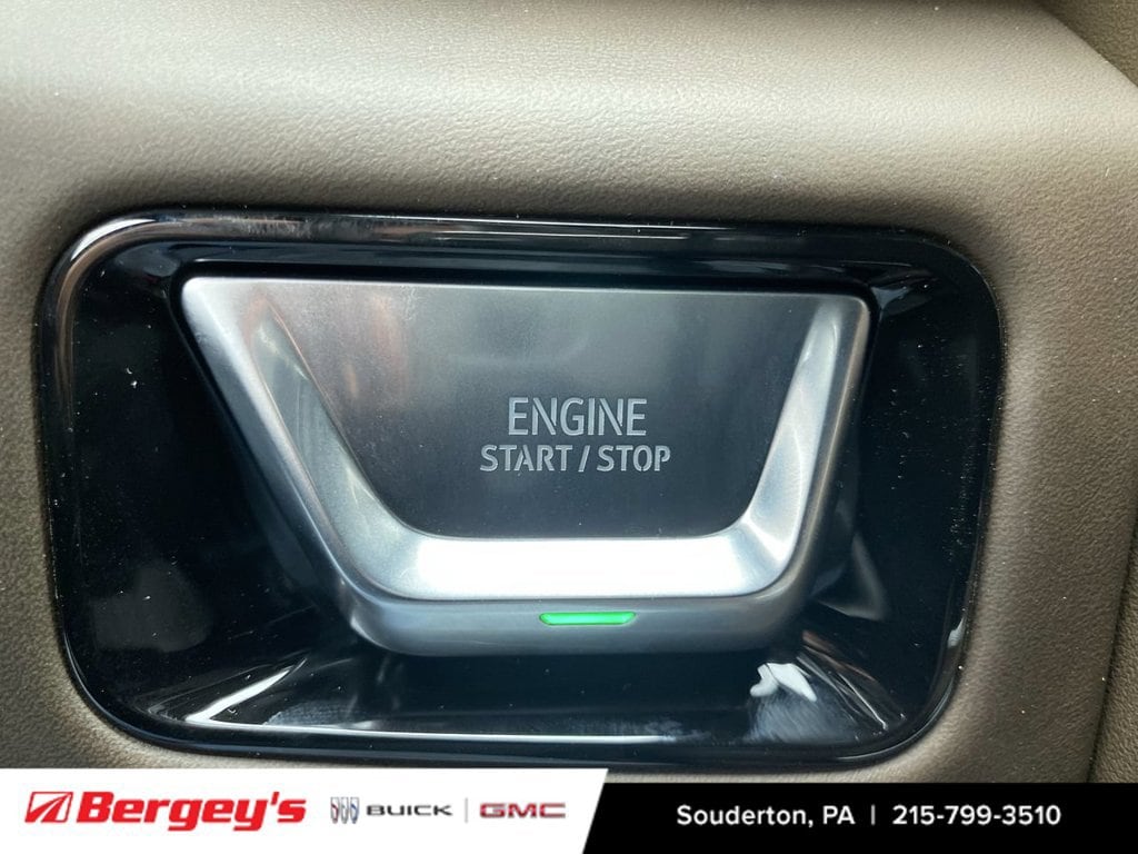 2026 GMC Yukon XL Denali Ultimate - Photo 18