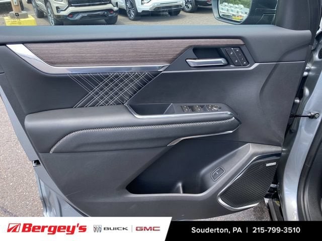 2026 GMC Acadia Denali - Photo 24