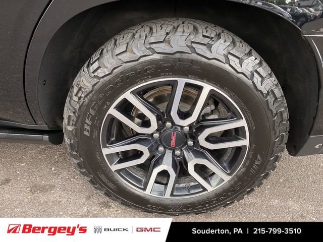 2023 GMC Yukon AT4 - Photo 36