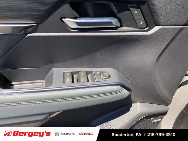 2026 GMC Acadia AT4 - Photo 25