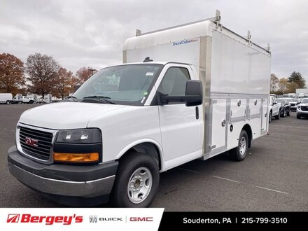 2025 GMC Savana Cutaway 3500 1WT Cutaway Van