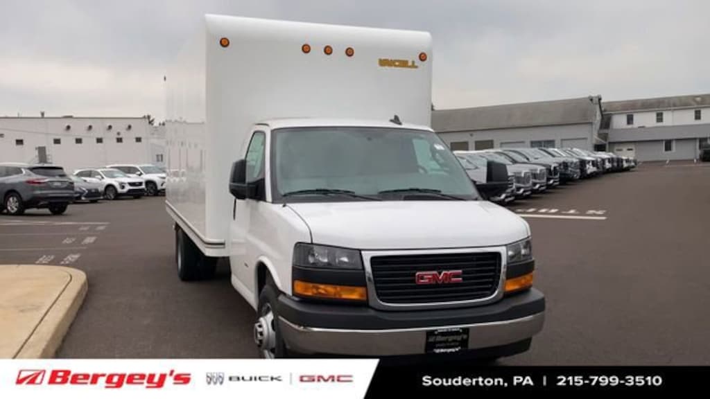 New 2026 GMC Savana Cutaway 3500 1WT Cutaway Van