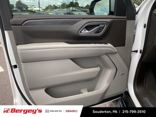 2022 GMC Yukon XL SLT - Photo 26