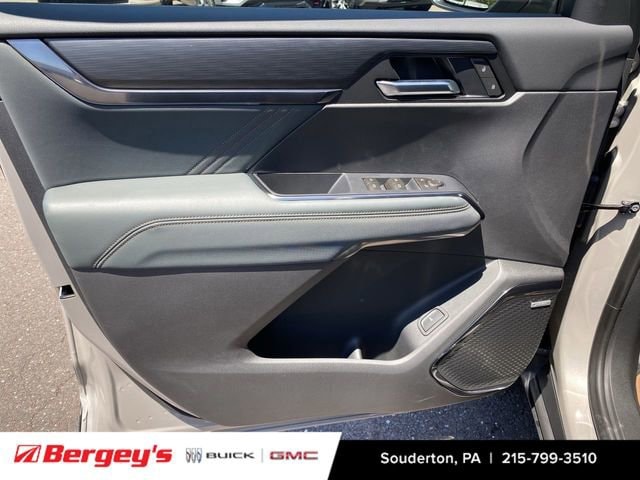 2026 GMC Acadia AT4 - Photo 24