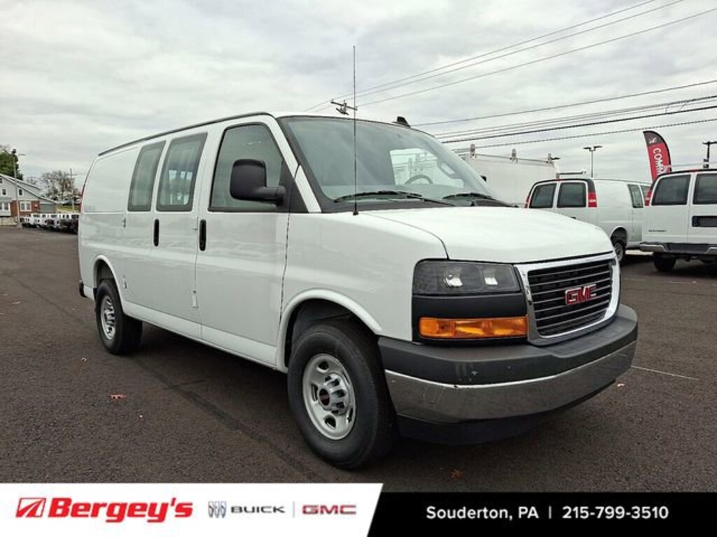 New 2025 GMC Savana Cargo 3500 Work Van Van