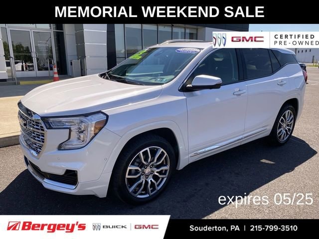 2023 GMC Terrain Denali AWD's photo