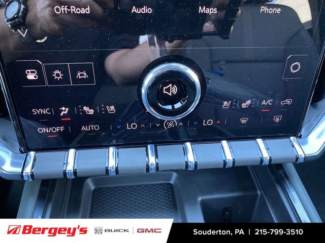 2026 GMC Acadia AT4 - Photo 37