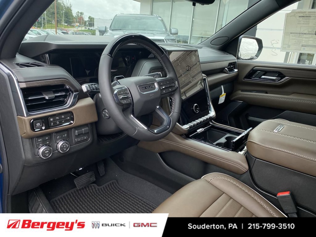 2026 GMC Yukon XL Denali Ultimate - Photo 11