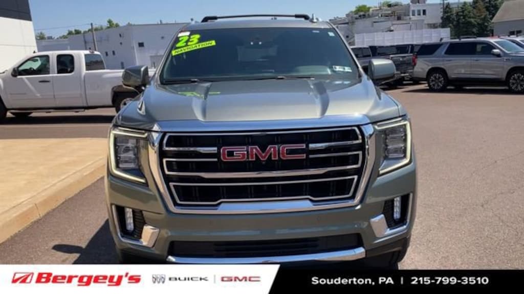 Used 2023 GMC Yukon XL SLT SUV