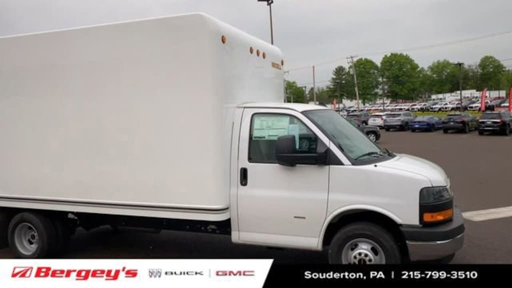New 2026 GMC Savana Cutaway 3500 1WT Cutaway Van