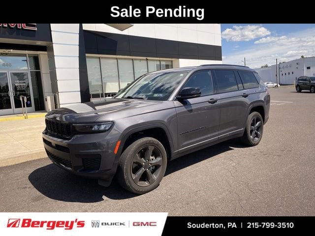2023 Jeep Grand Cherokee L Altitude 4x4's photo