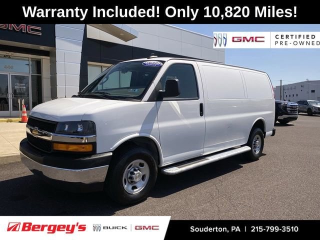 2024 Chevrolet Express 2500 Work Van HD's photo