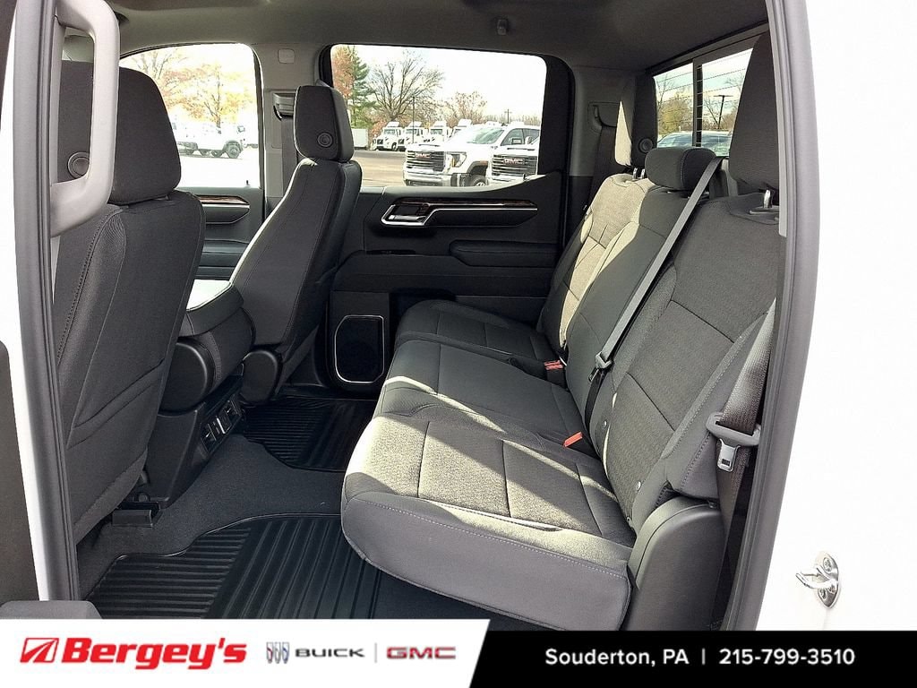 2026 GMC Sierra 1500 SLE - Photo 8