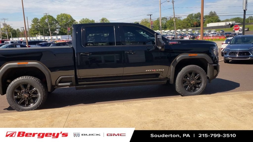 2024 GMC Sierra 2500HD AT4 - Photo 9