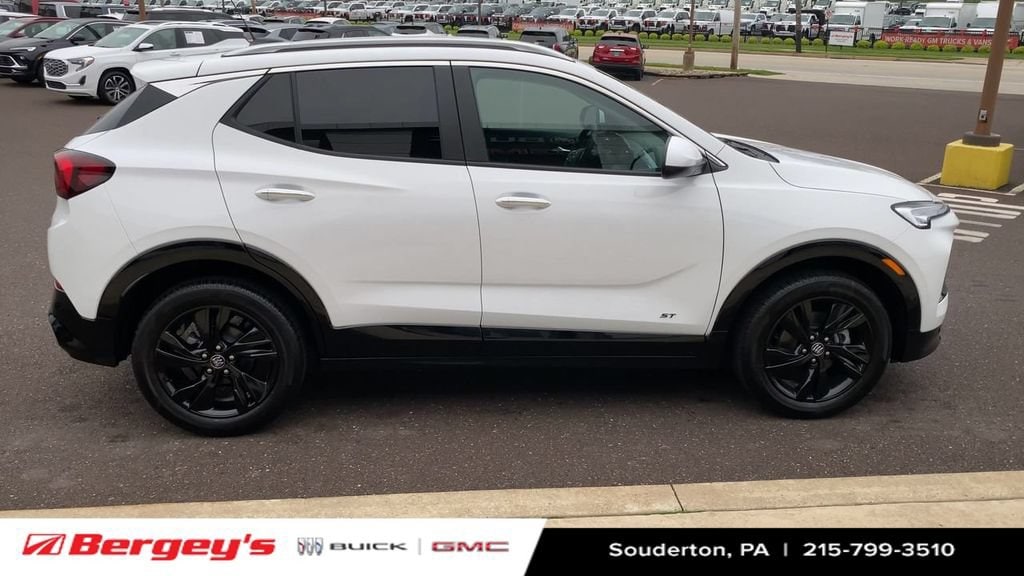 2026 Buick Encore GX Sport Touring - Photo 9