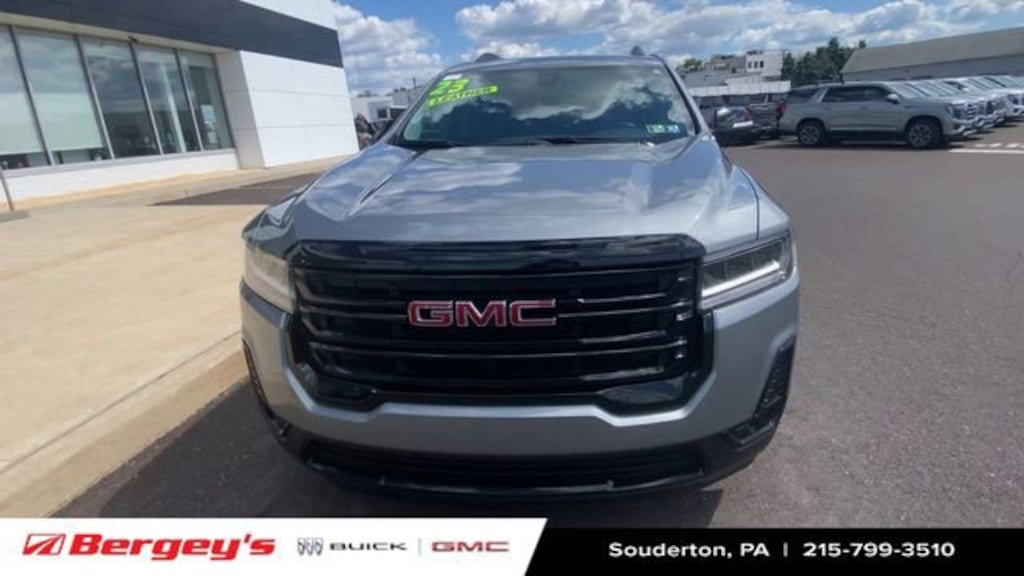 Used 2023 GMC Acadia SLT SUV