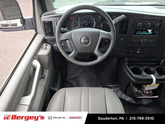 2026 GMC Savana Cargo Work Van - Photo 7
