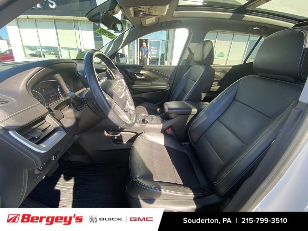 2023 GMC Terrain SLT - Photo 23