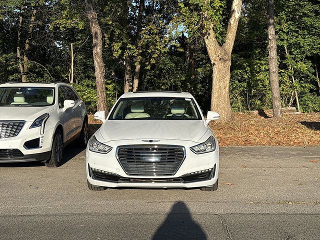 2017 Genesis G90 5.0 Ultimate photo 2