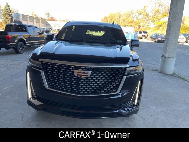 2022 Cadillac Escalade ESV Premium Luxury photo 2