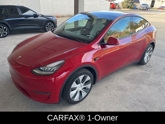 Used 2021 Tesla Model Y Long Range with VIN 5YJYGDEEXMF075967 for sale in Northfield, Minnesota