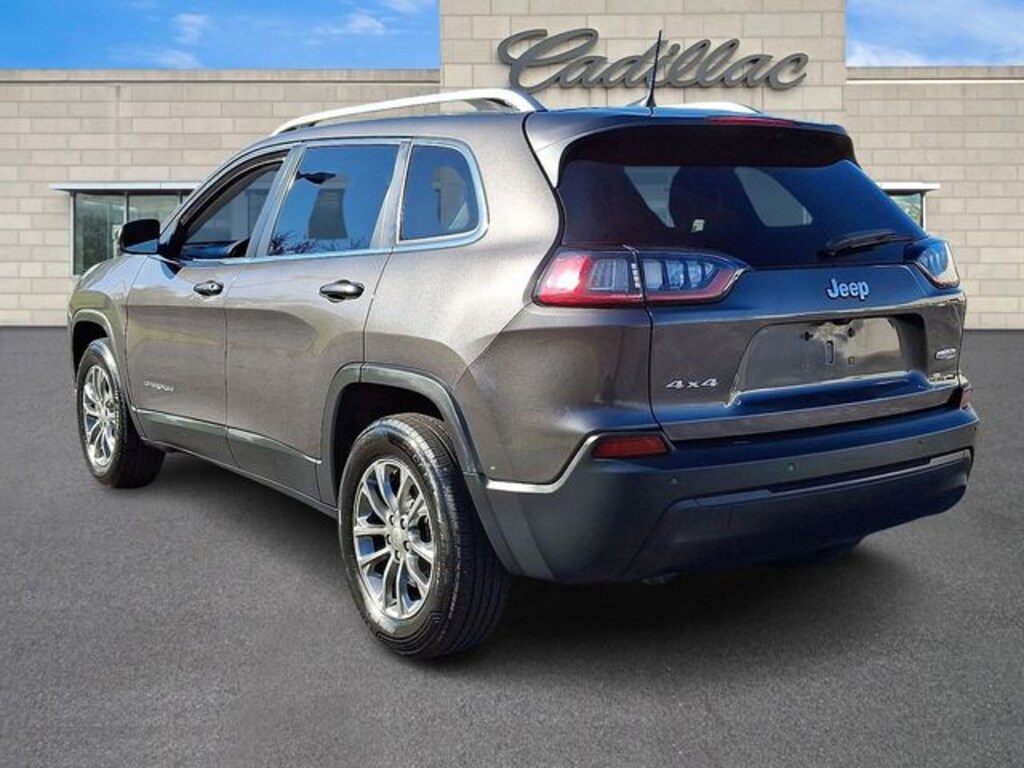 Used 2019 Jeep Cherokee Latitude Plus SUV