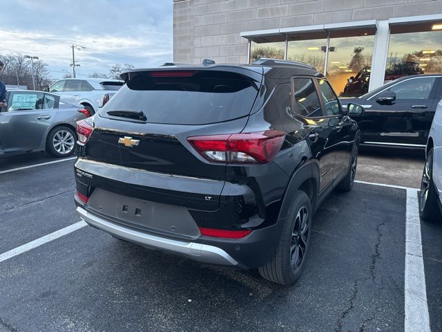 2025 Chevrolet Trailblazer LT photo 4