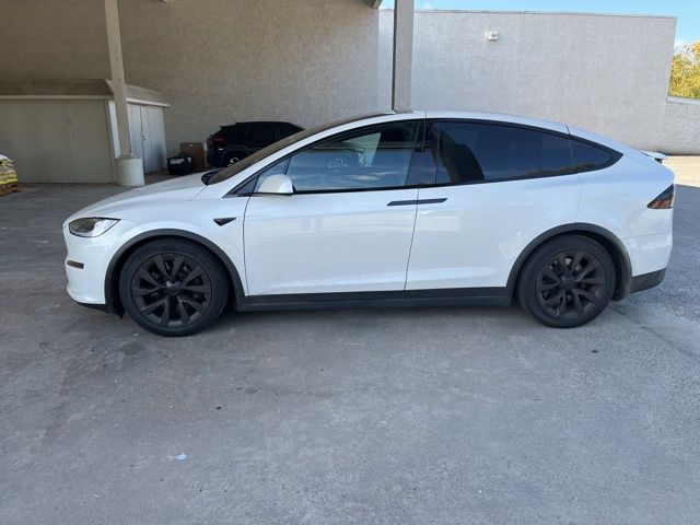 2022 Tesla Model X photo 2