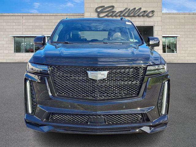 2023 Cadillac Escalade V-Series photo 3