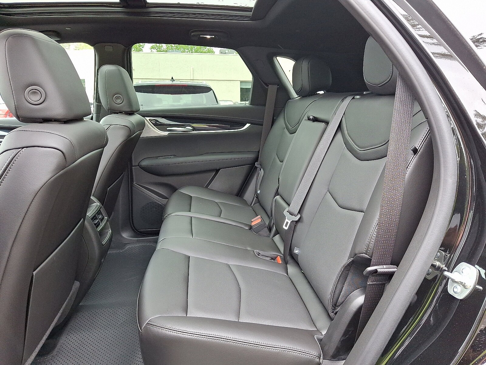 2025 CADILLAC XT5 AWD Premium Luxury SUV | Stellar Black Metallic