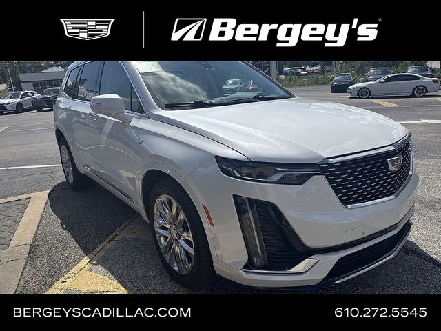 2022 Cadillac XT6 Premium Luxury photo 3