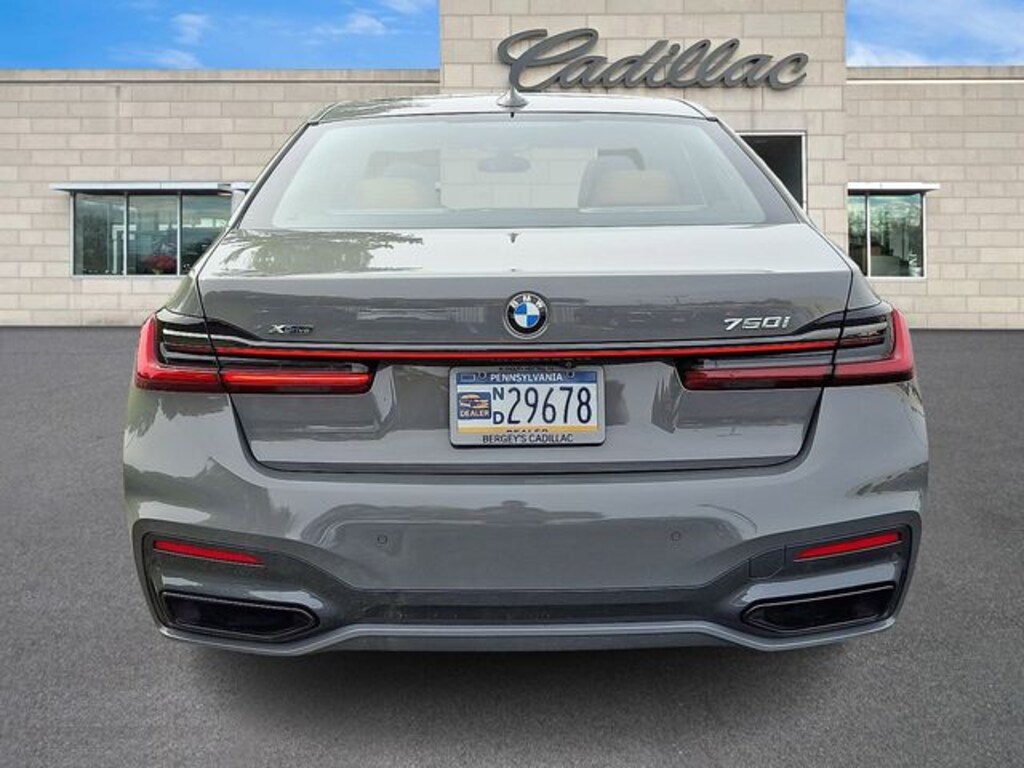 Used 2022 BMW 7 Series 750i xDrive Sedan